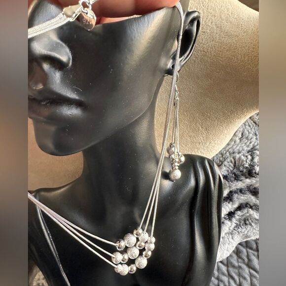 925 Sterling Silver Beaded Necklace & Earrings Set – Timeless Elegance - Picture 14 of 15